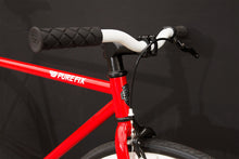 Ladda upp bild till gallerivisning, Charlie