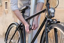 將圖片載入圖庫檢視器 Interlock Integrated Bike Lock