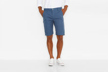 이미지를 갤러리 뷰어에 로드 , Levi&#39;s Commuter 504 Regular Straight Shorts
